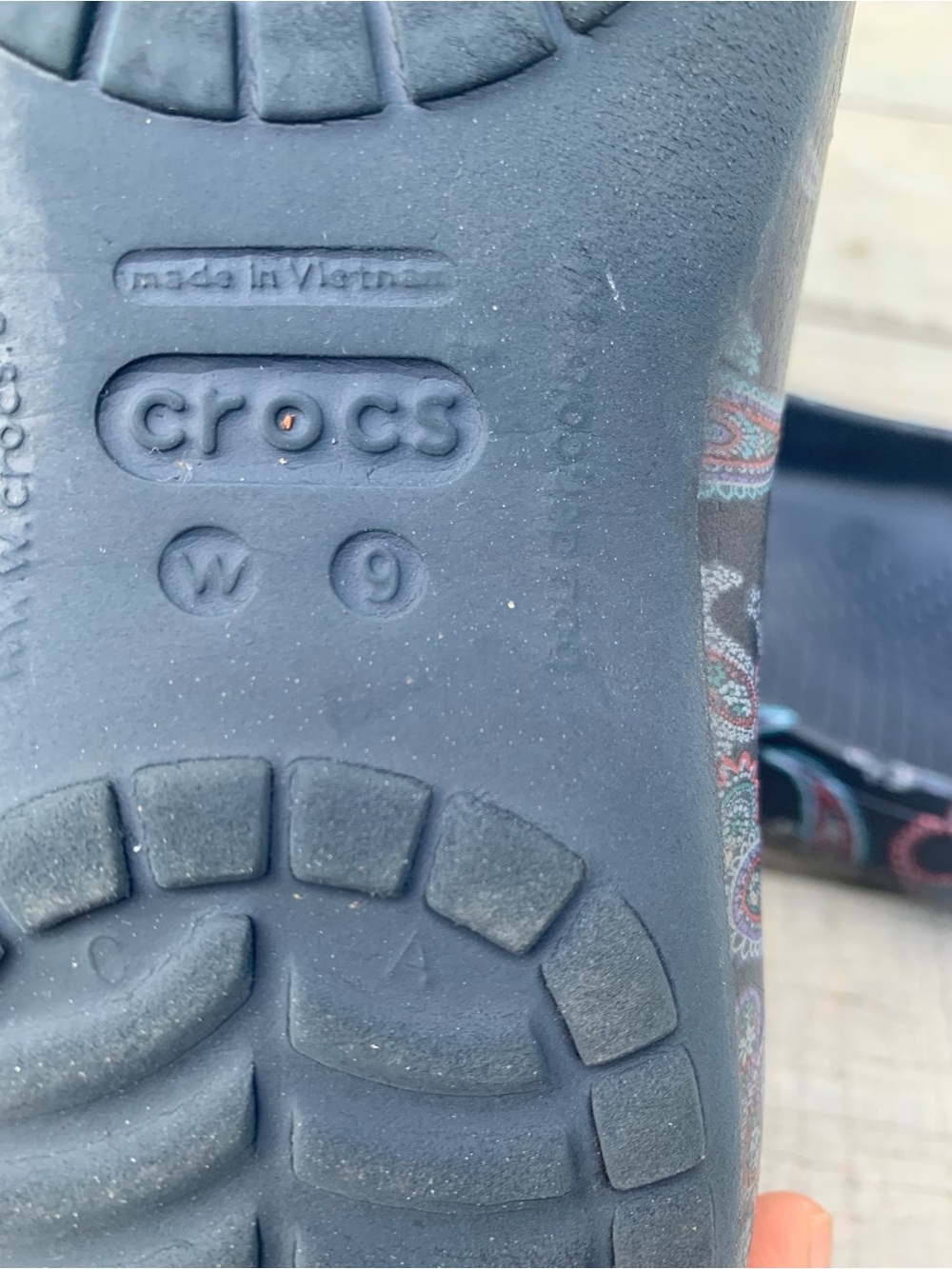 Crocs Women's Kadee Florals Flats Paisley Floral Navy Size 9 Casual Comfy Summer - Picture 8 of 9